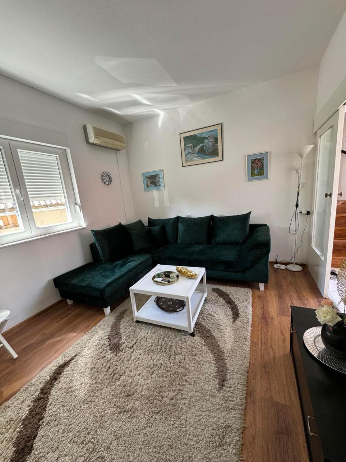 Apartman Nar Mostar Eksteriør billede