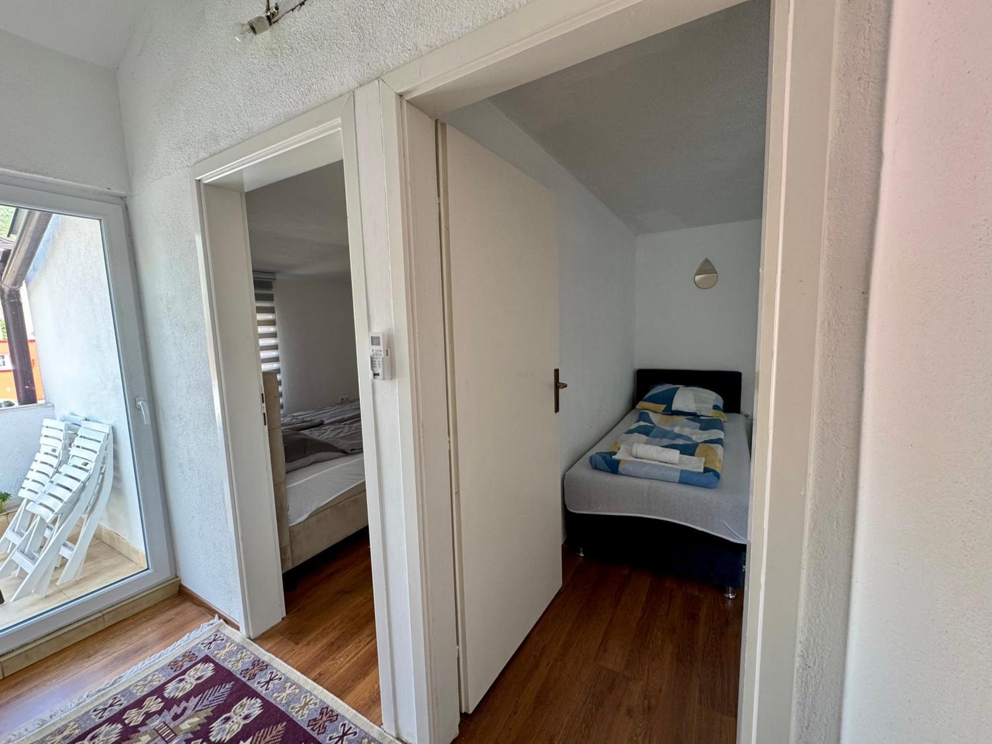 Apartman Nar Mostar Eksteriør billede